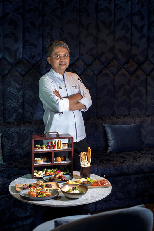 NYOMAN SUASA